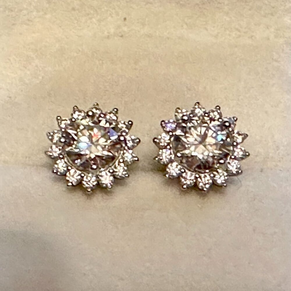 Neiman Marcus Millenia  18K Yellow Gold Plated D Color VVS1 Earrings - Picture 2 of 8